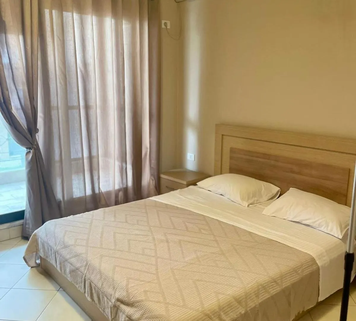 Delijorgji Sunrise Apartment Tirana