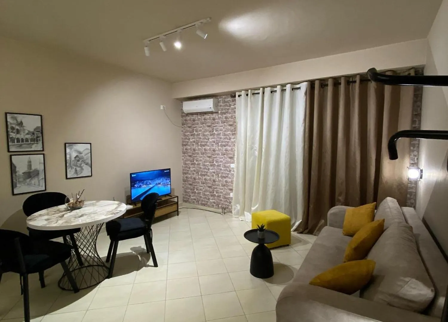 Delijorgji Sunrise Apartment Tirana 0*,